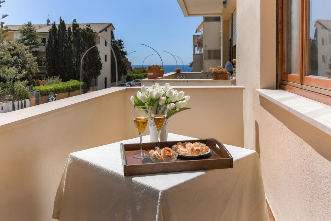 Dario Apartment - Magnolia Holidays 페틸리아 외부 사진